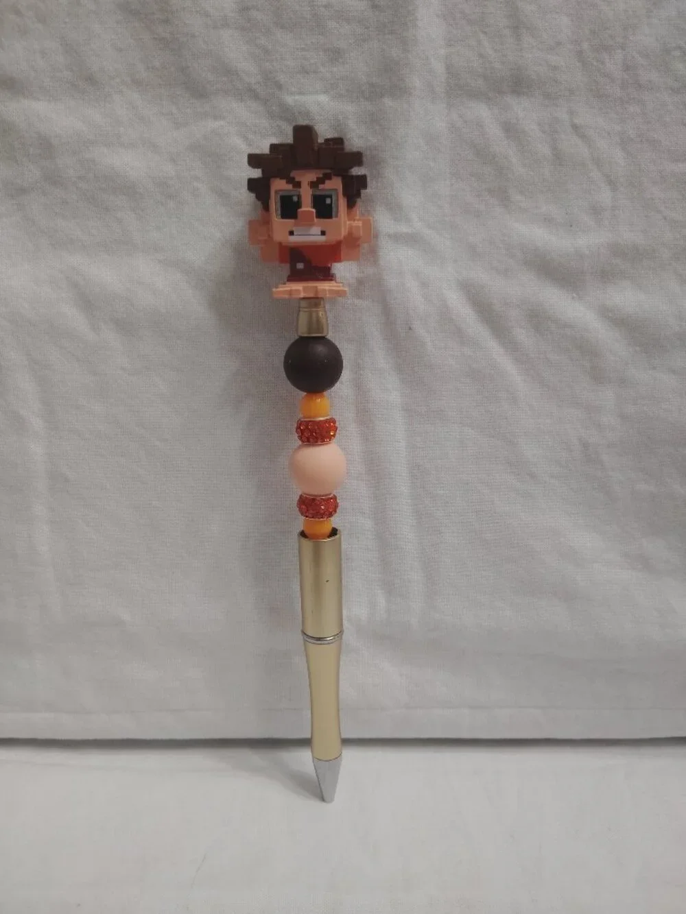 Disney Doorable- 8-Bit Ralph- Handmade Beaded Pen